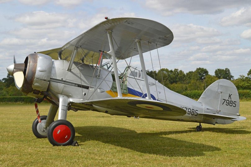 Истребитель Глостер Гладиатор