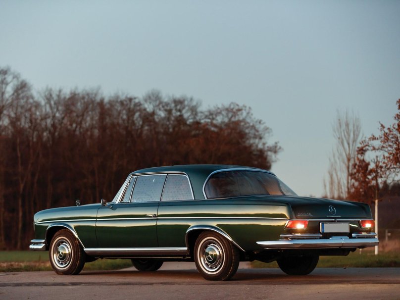 1966 Mercedes-Benz 300se Coupe