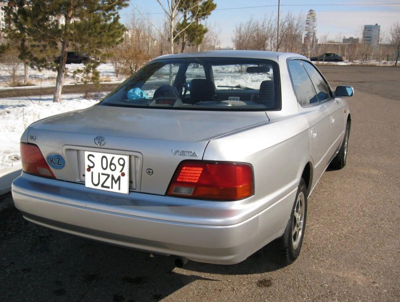 Тойота Виста 40 кузов