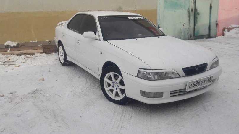 Тойота Виста sv40
