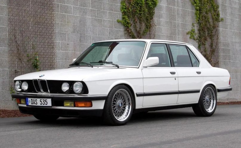 BMW 520i e28