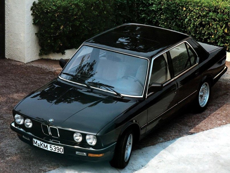 BMW e28 525i