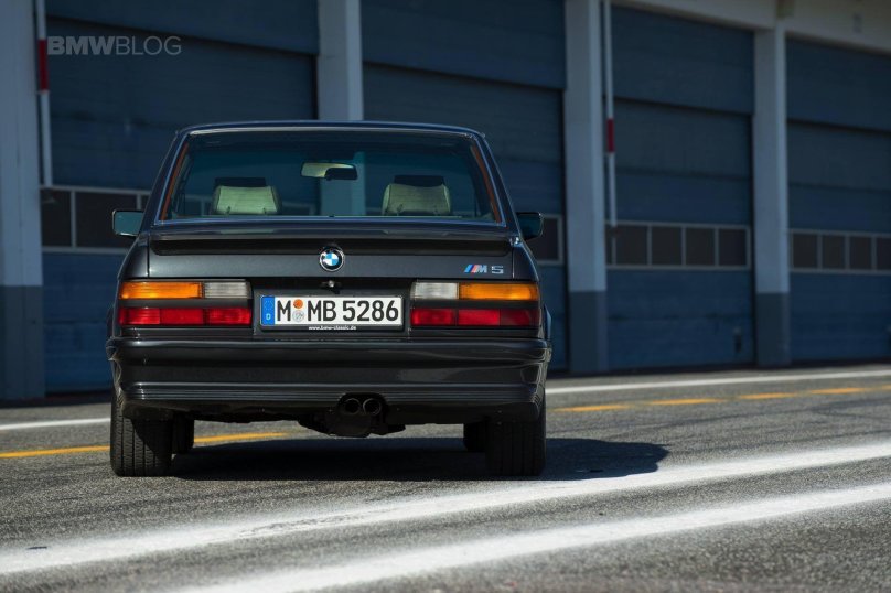 BMW m5 е28