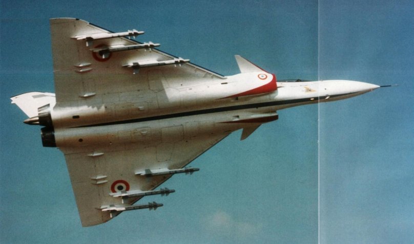 Мираж-2000 самолет