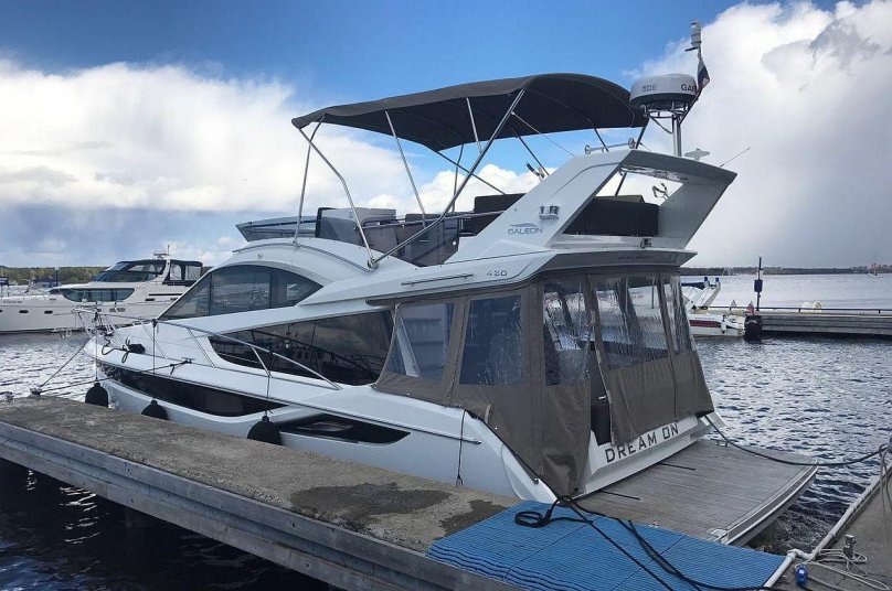 Galeon 420 Fly