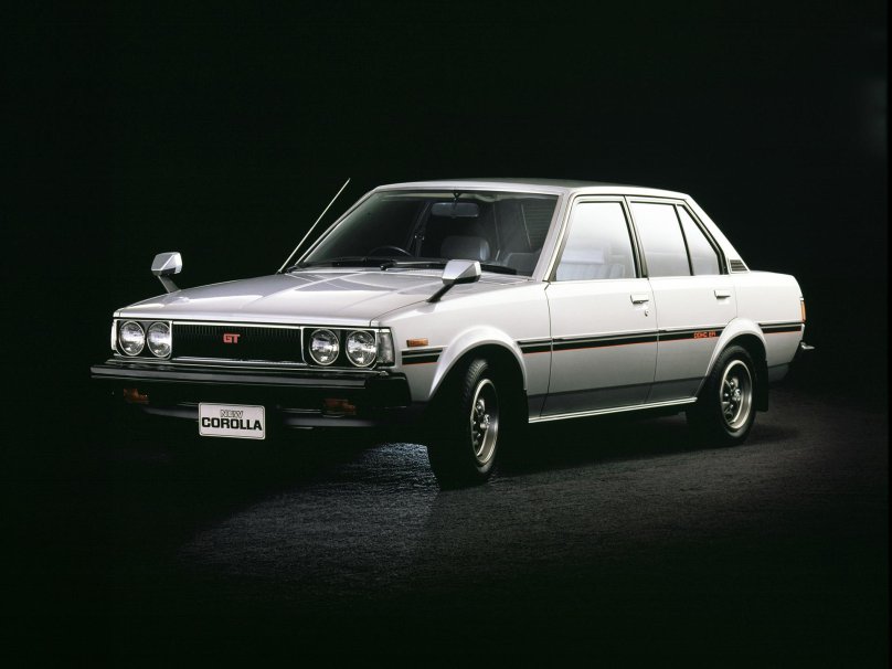 Toyota Corolla 1983 седан