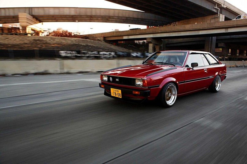 Toyota Corolla IV (e70)