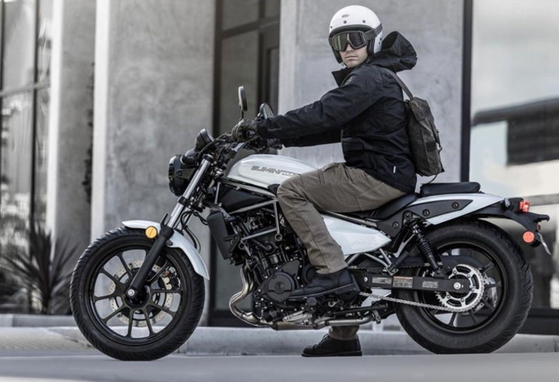 Kawasaki Eliminator 2024