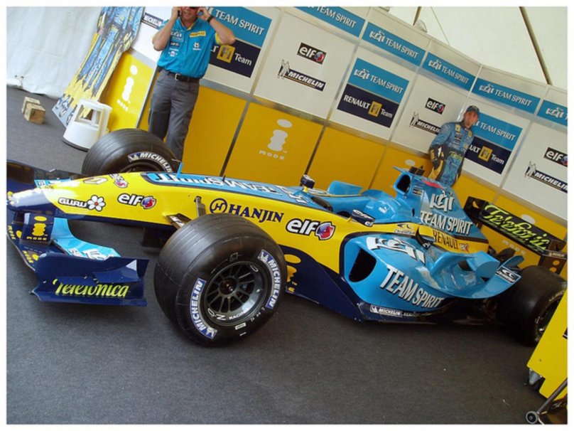 Renault r25 Фернандо Алонсо 2005