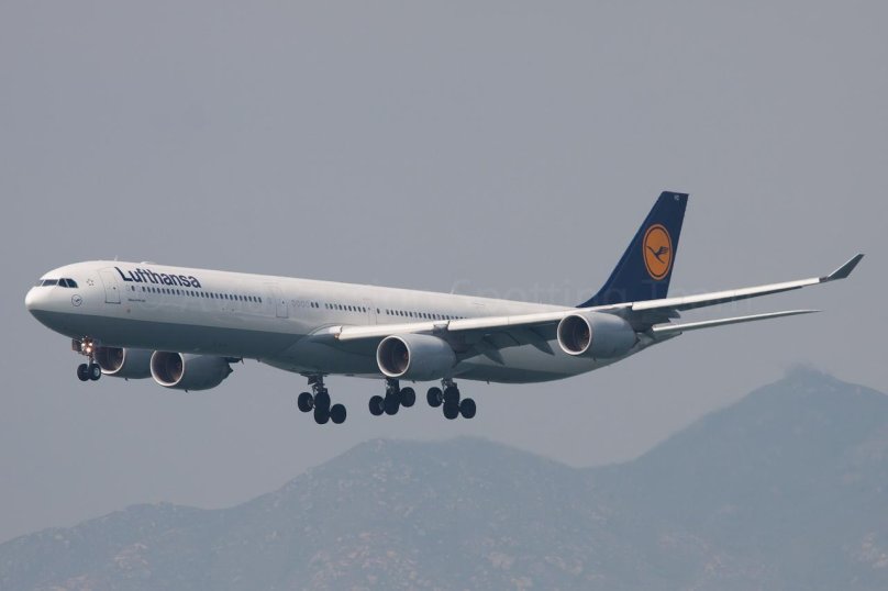 Самолёт Аэробус а340