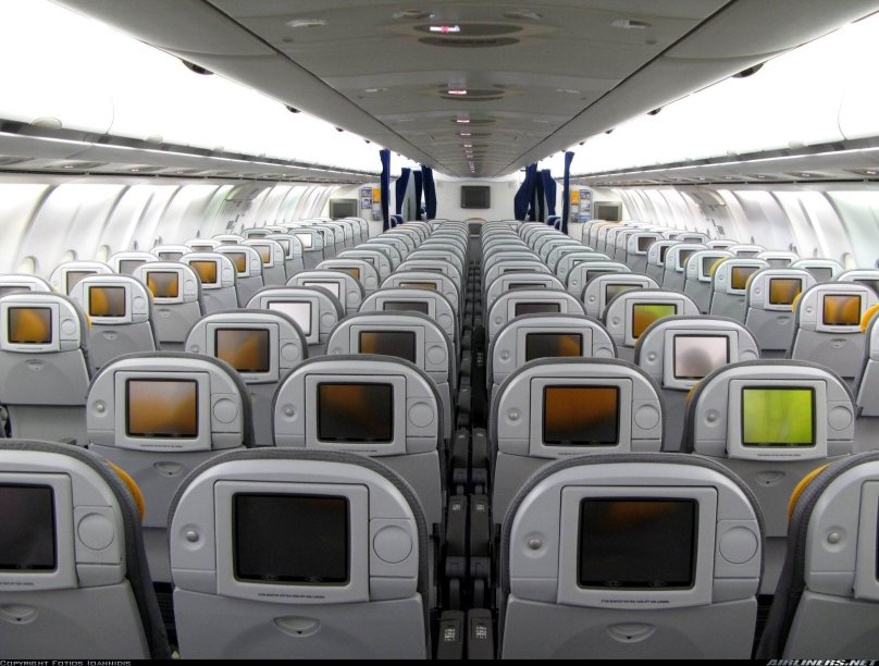 А-340 самолет салон