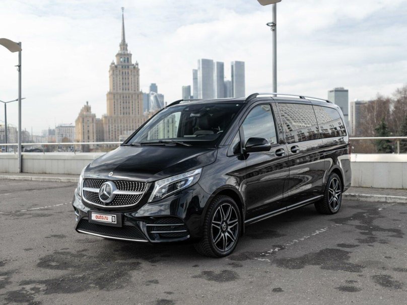 Черный обсидиан Мерседес