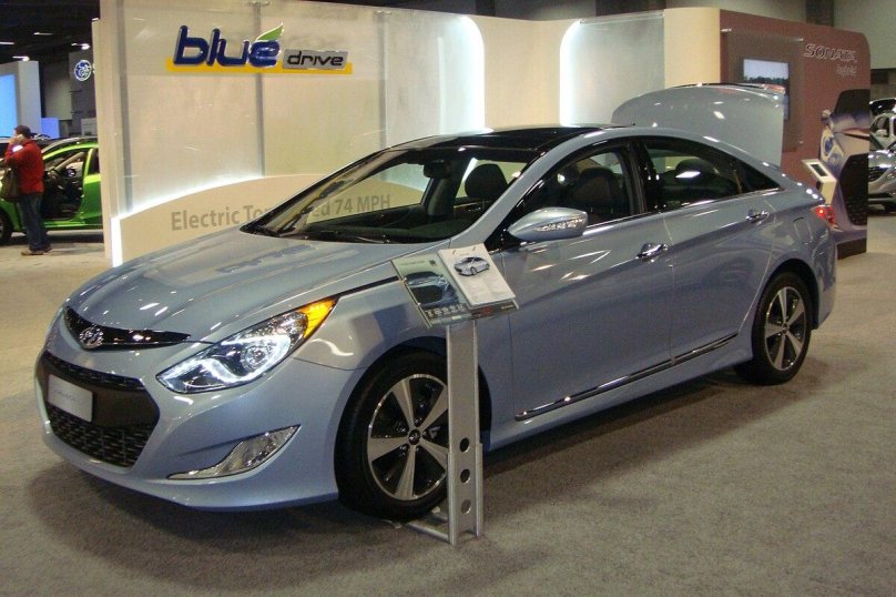 Hyundai Sonata Hybrid 2011