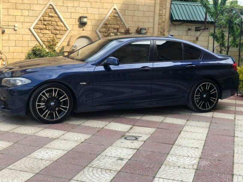 BMW 5 f10 r19