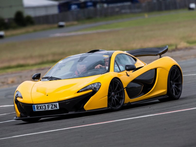 Макларен п1