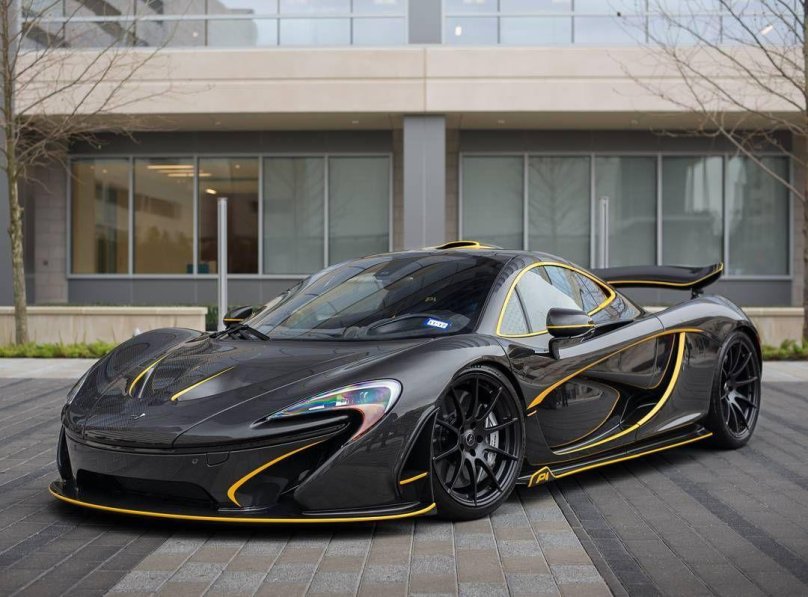 Машина MCLAREN p1