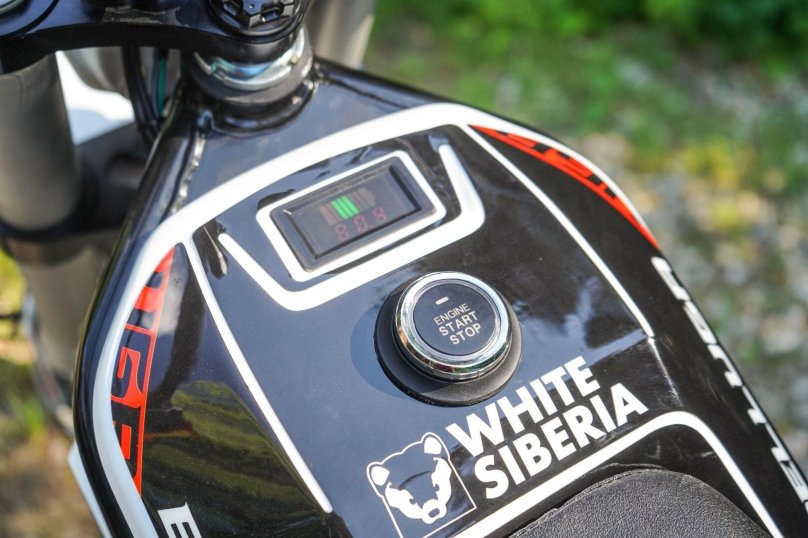 Электромотоцикл White Siberia Belluga 6000w