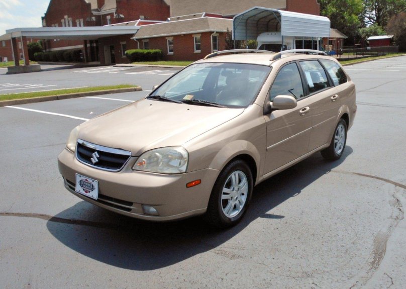 Сузуки Форенза