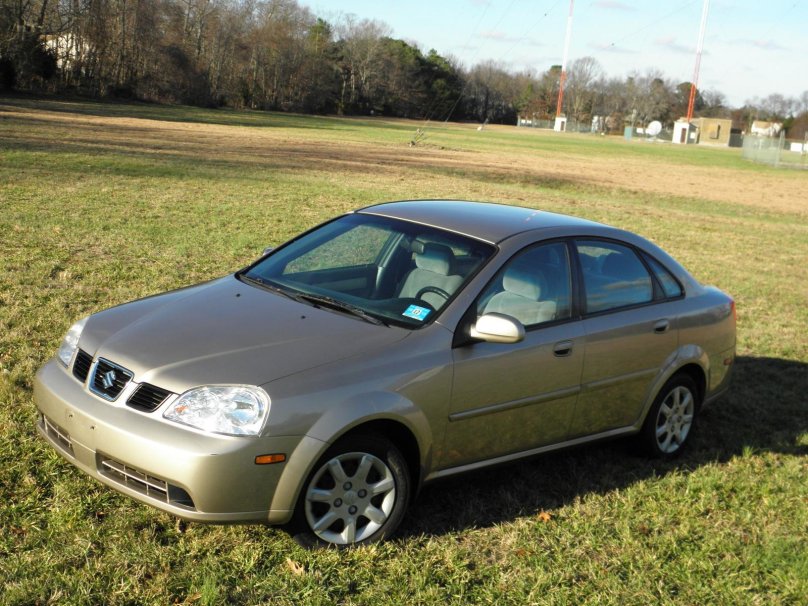 Сузуки Форенза 2004