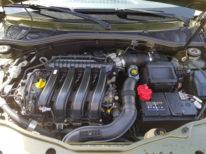 Рено Дастер 2.0 ДВС