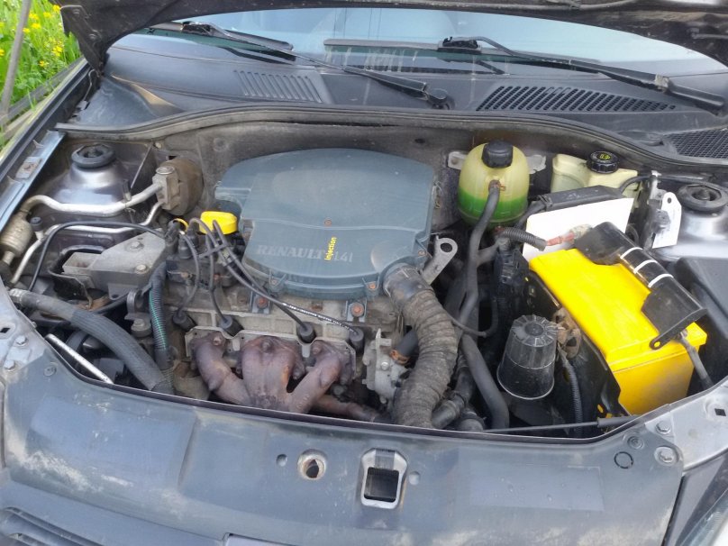 Рено Симбол 1.4 мотор