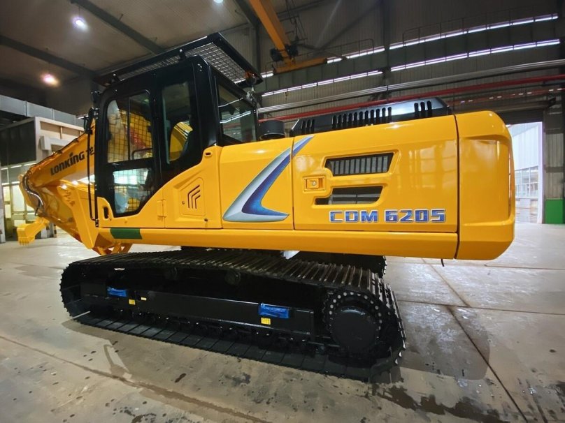 Гусеничный экскаватор Lonking CDM 6490