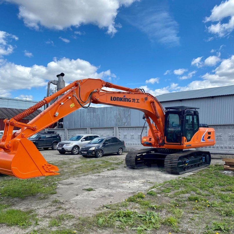 Поворотная платформа экскаватора