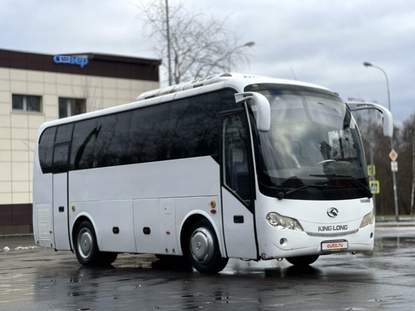 Автобус Кинг Лонг 6800
