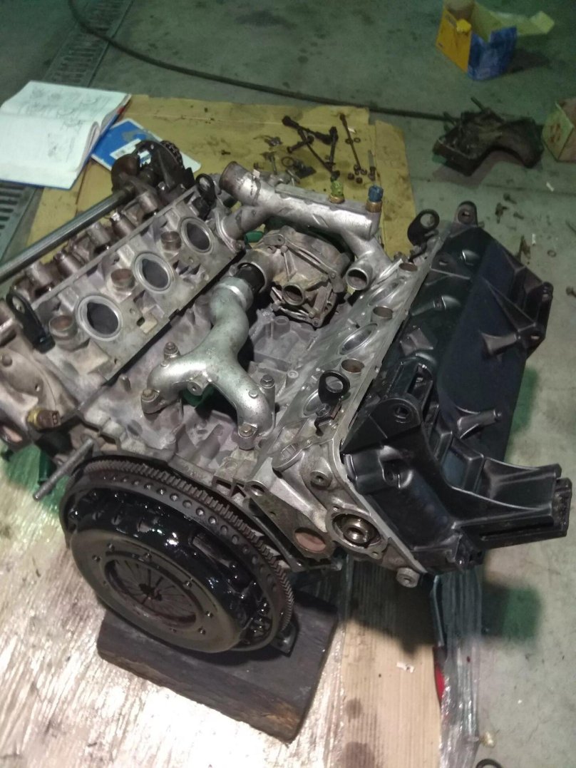 Двигатель ZPJ Пежо 605