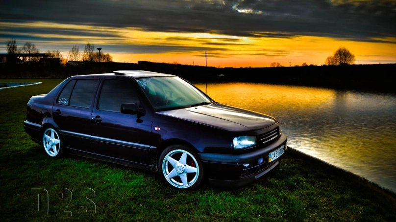 Фольксваген Венто 2.0