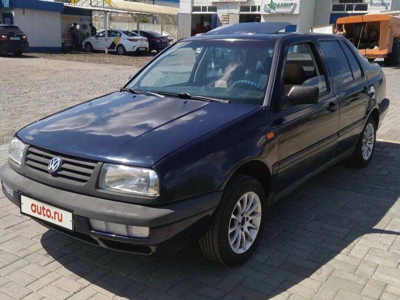 Фольксваген Венто 1994 1.8