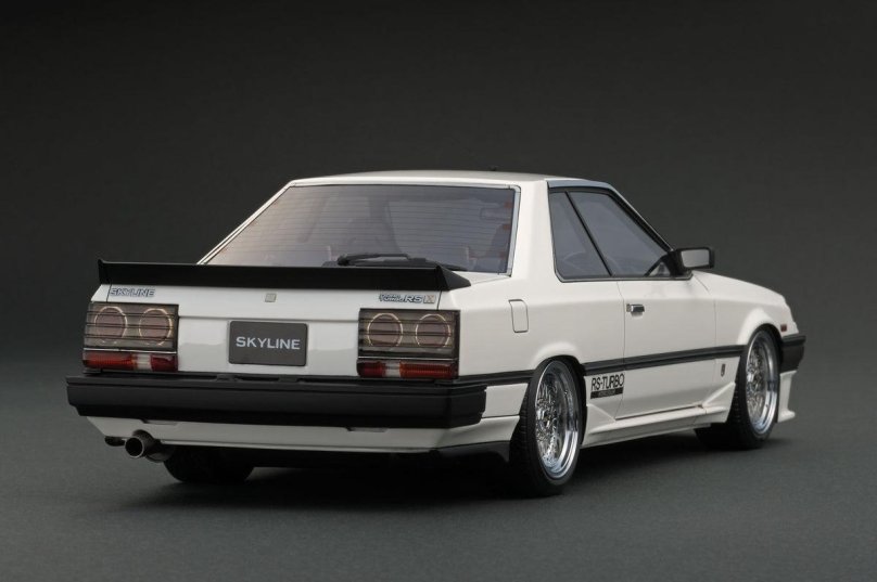 Nissan Skyline 2000 RS Turbo