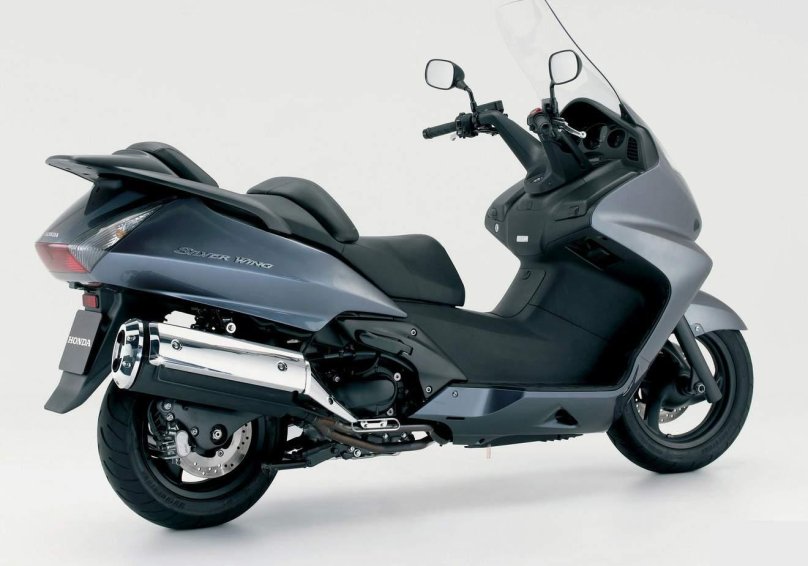 Honda Silver Wing 400