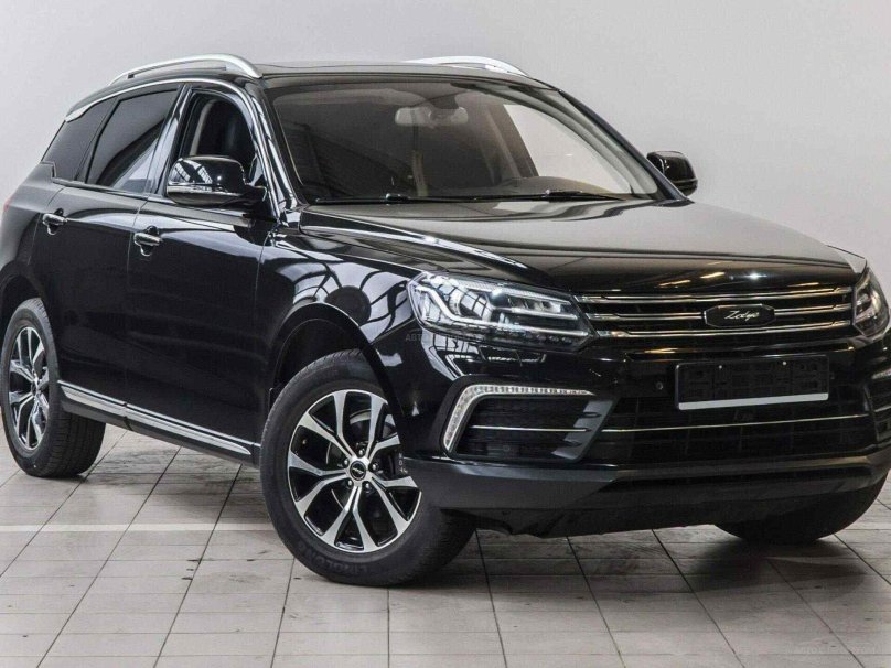 Машина Zotye Coupa