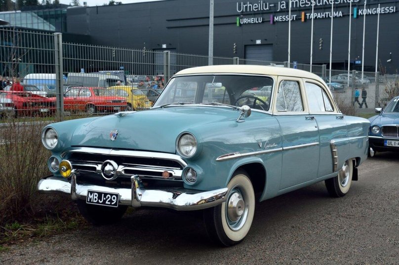 Форд Майнлайн 1952