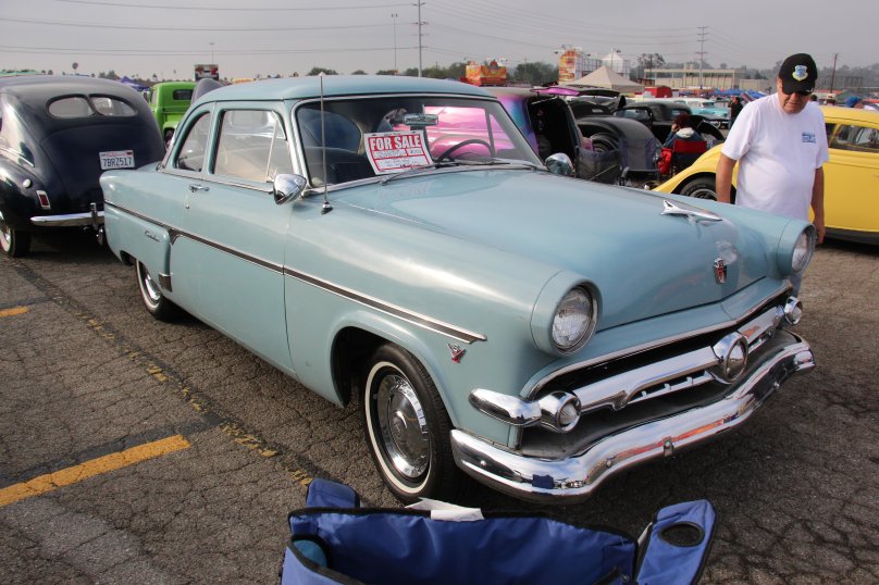 Ford Customline 1954