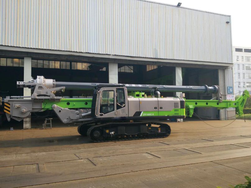 Zoomlion zr185 (роторного типа) может бурить под наклоном??????