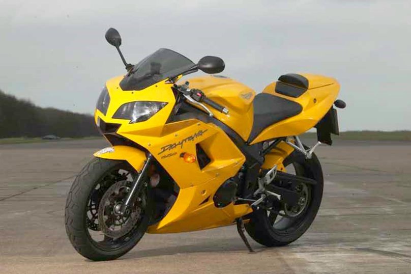 Triumph Daytona 600