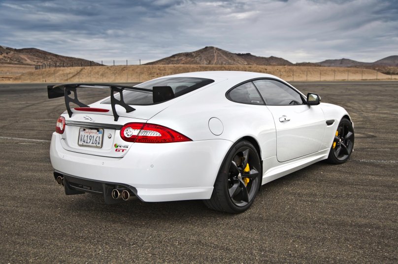 Jaguar XKR-S gt