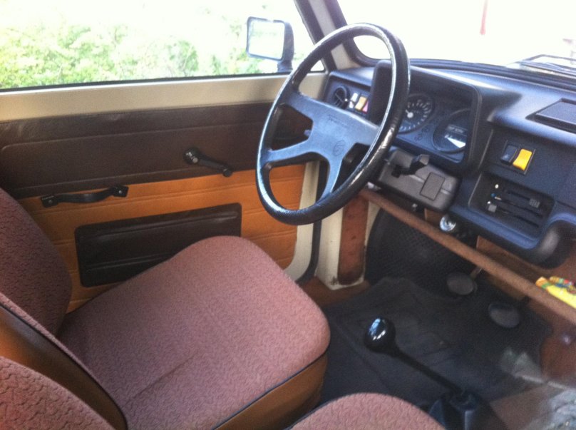 Трабант салон