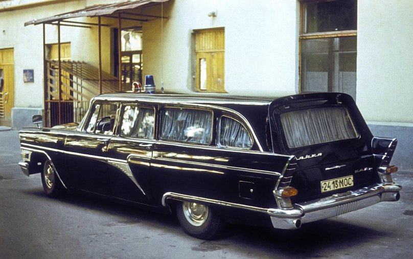 ГАЗ 13 Чайка универсал