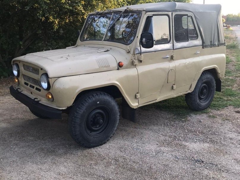 УАЗ бежевый