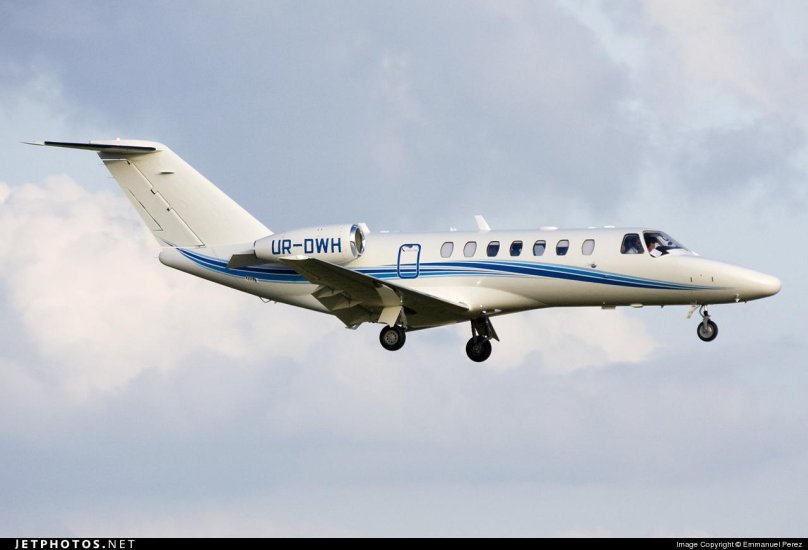 Cessna 525