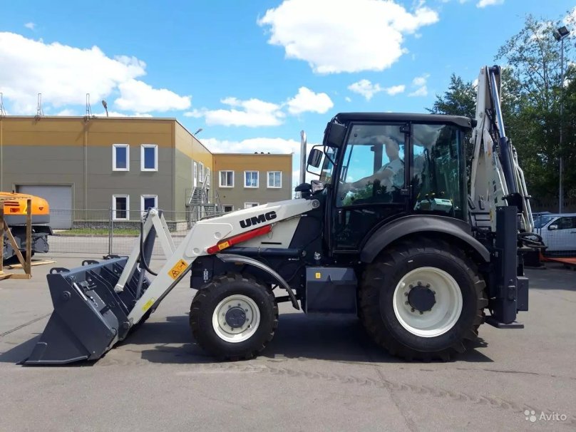Terex TLB 825