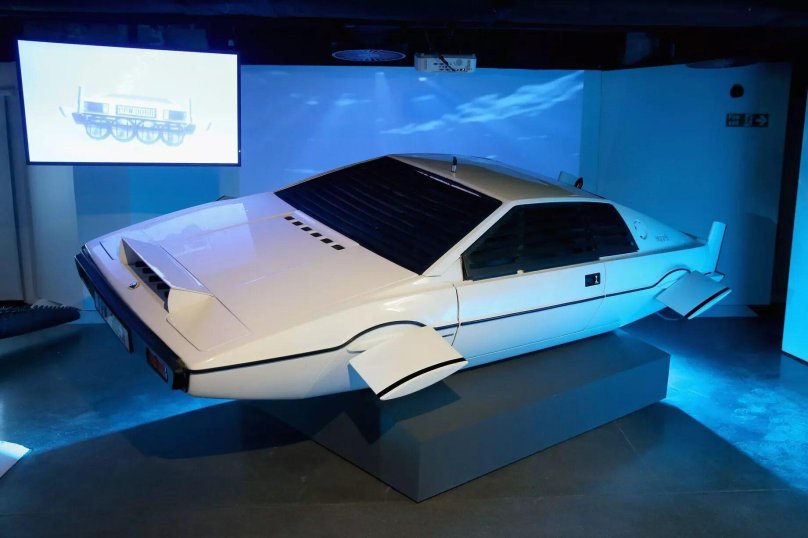Lotus Esprit амфибия