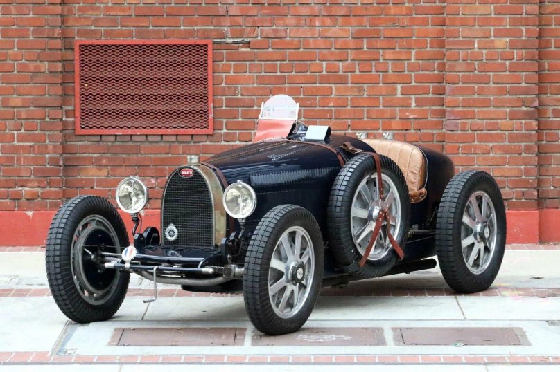 Бугатти 1930