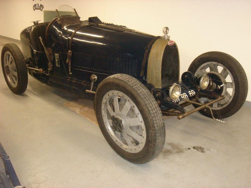 Бугатти 1925