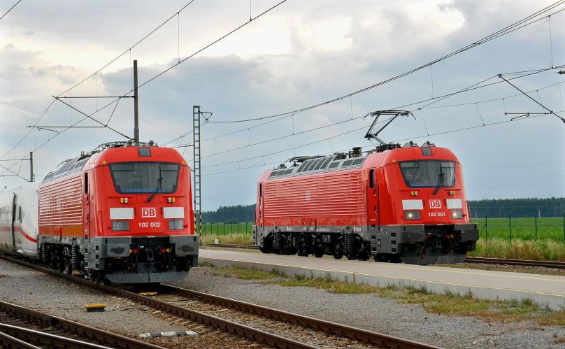 Электровоз Шкода е499