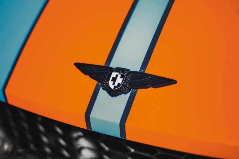 Flanker f логотип