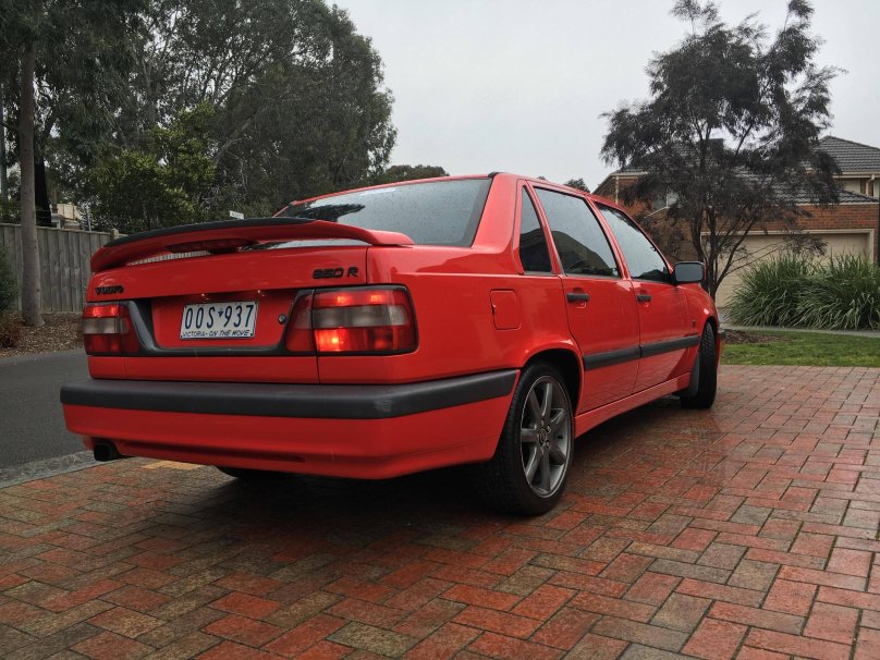 Вольво 850 седан